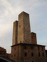 22 San Gimignano